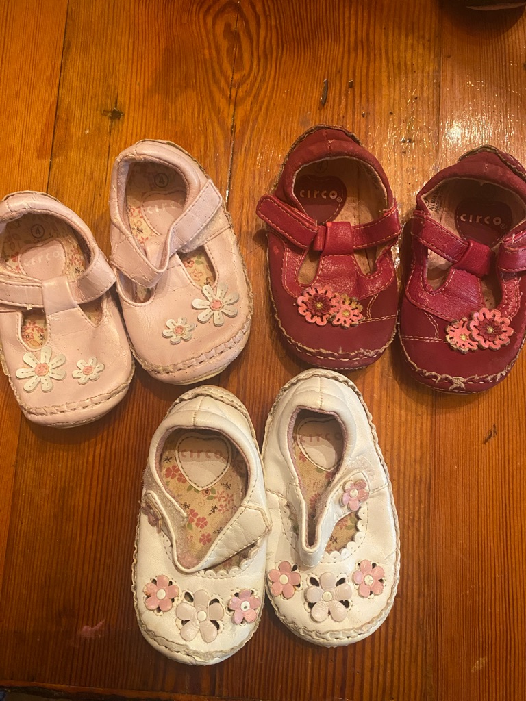 Circo Girls' Floral Mary Jane Shoes - Pink, Red, White Lotus Of 3